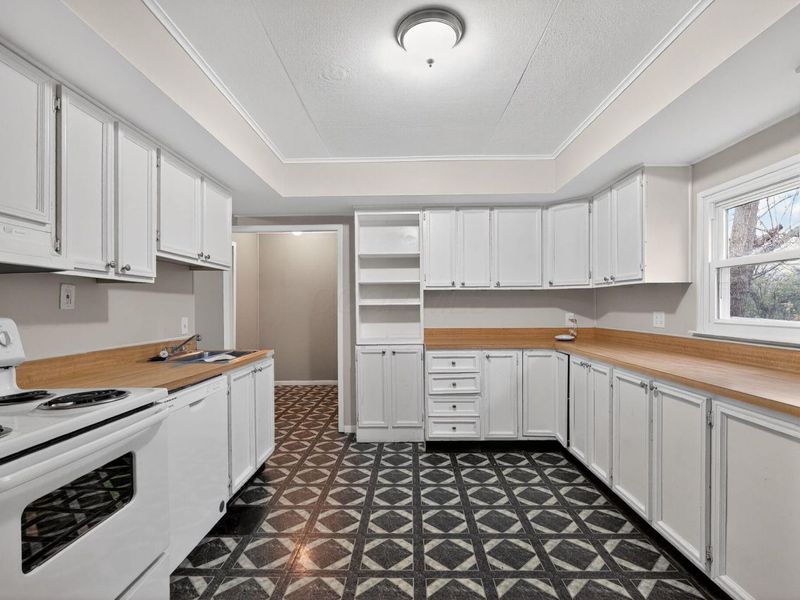 290 S Hampton Road, Columbus, OH 43213 Photo 10