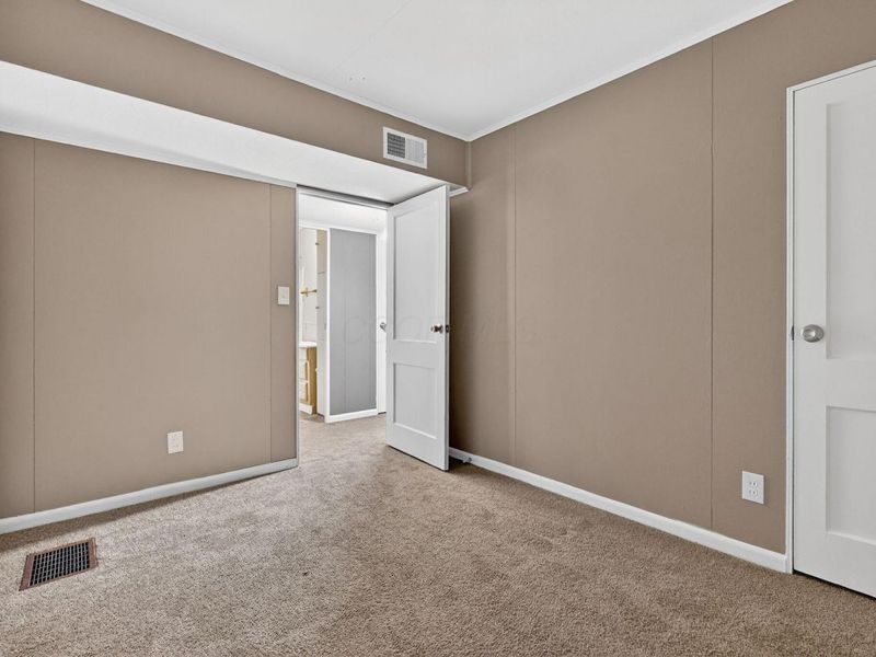 290 S Hampton Road, Columbus, OH 43213 Photo 19