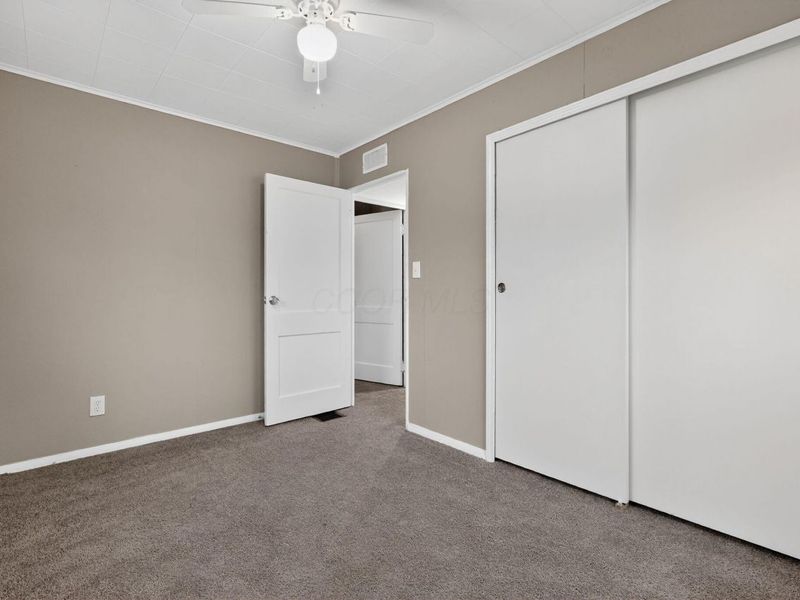 290 S Hampton Road, Columbus, OH 43213 Photo 23