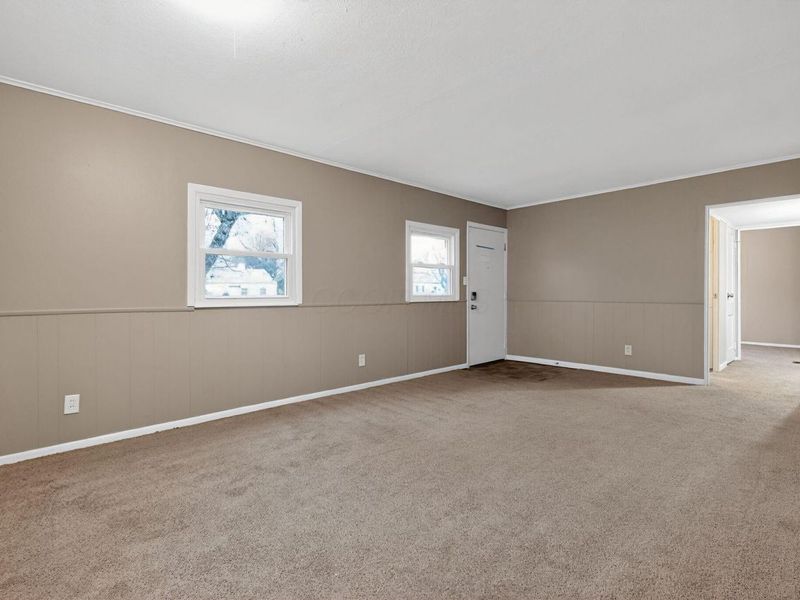 290 S Hampton Road, Columbus, OH 43213 Photo 6