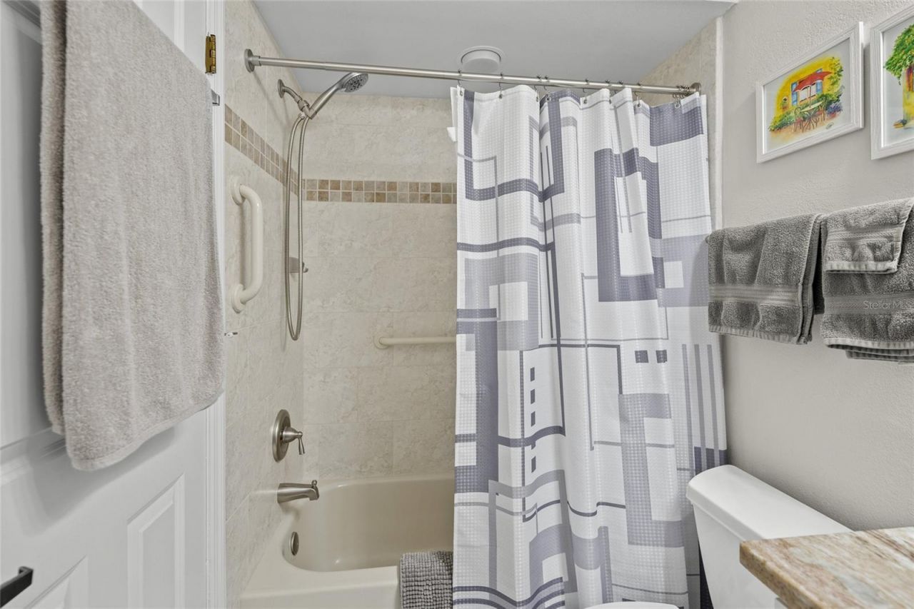 5958 Clubside Drive, Sarasota, FL 34243 Photo