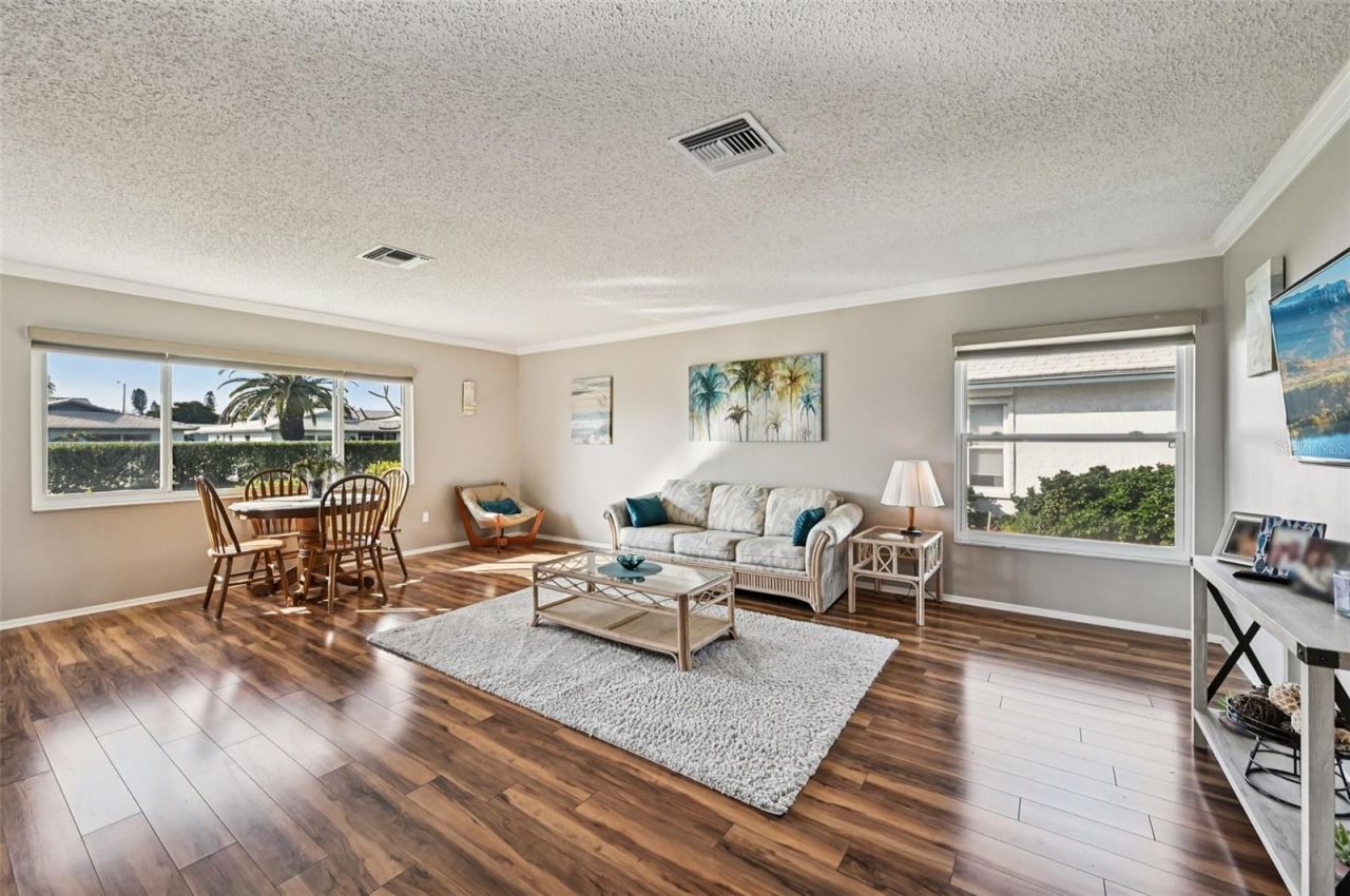 7315 8th Avenue W, Bradenton, FL 34209 Photo