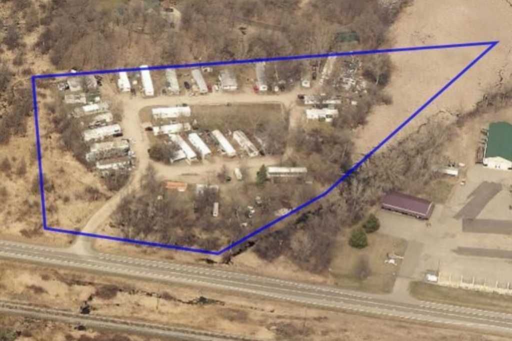 12244 State Highway 55 NW, Annandale, MN 55302