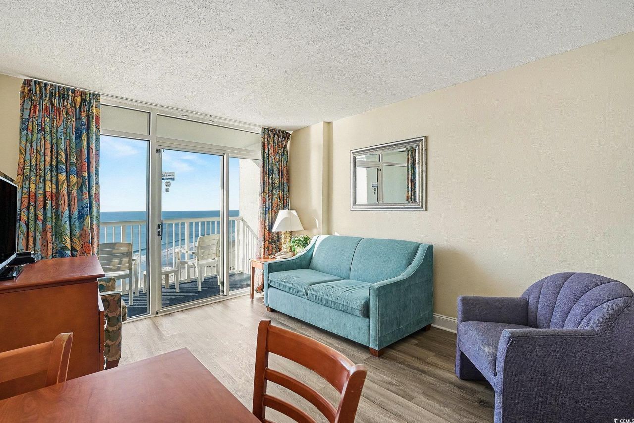 158 Seawatch Dr. Photo 4