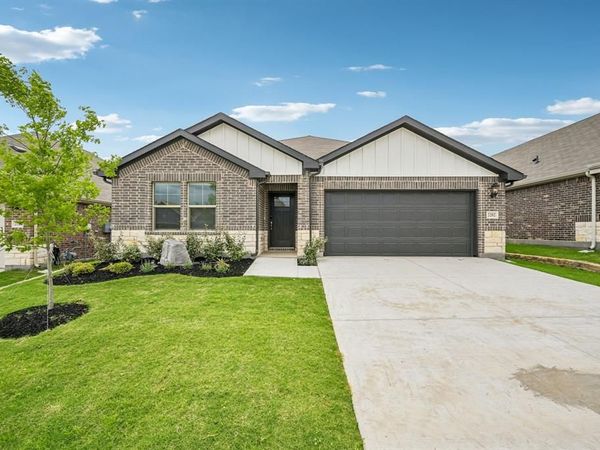 2202 Rannoch Street, Sherman, TX 75092