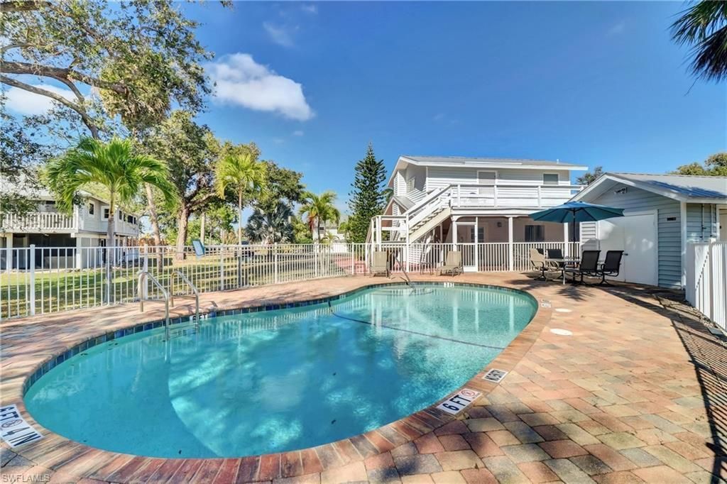 7704 Myrsine Cir, Unit 10, Bokeelia, FL 33922 Photo