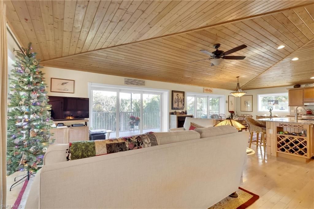 7704 Myrsine Cir, Unit 10, Bokeelia, FL 33922 Photo