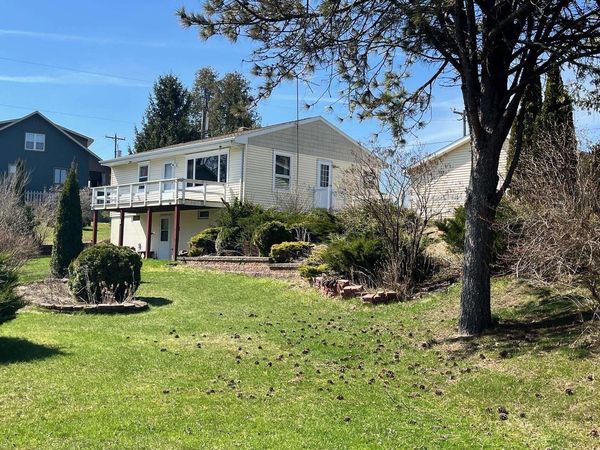 N6038 COUNTY RD D, Kewaunee, WI 54216