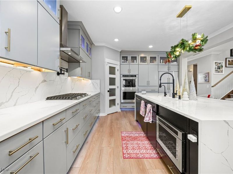 2817 Torrey Pine Drive, Medina, OH 44256 Photo 9