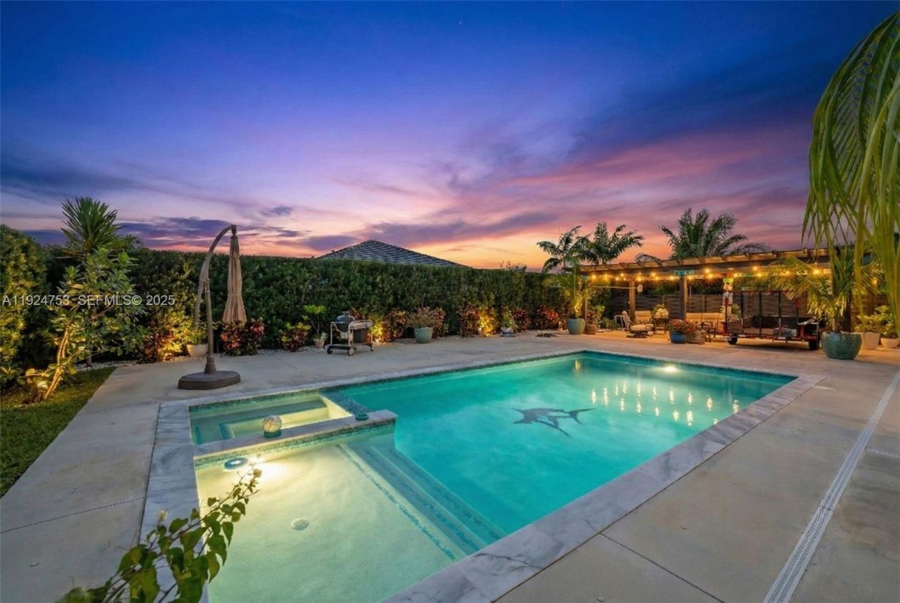 19815 SW 132nd Ct, Miami, FL 33177 Photo