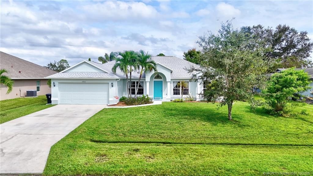 1925 SW Sylvester Lane, Port Saint Lucie, FL 34984 Photo