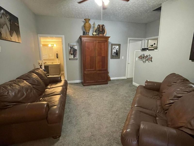 5002 S Walnut Street, South Bloomfield, OH 43103 Photo 4