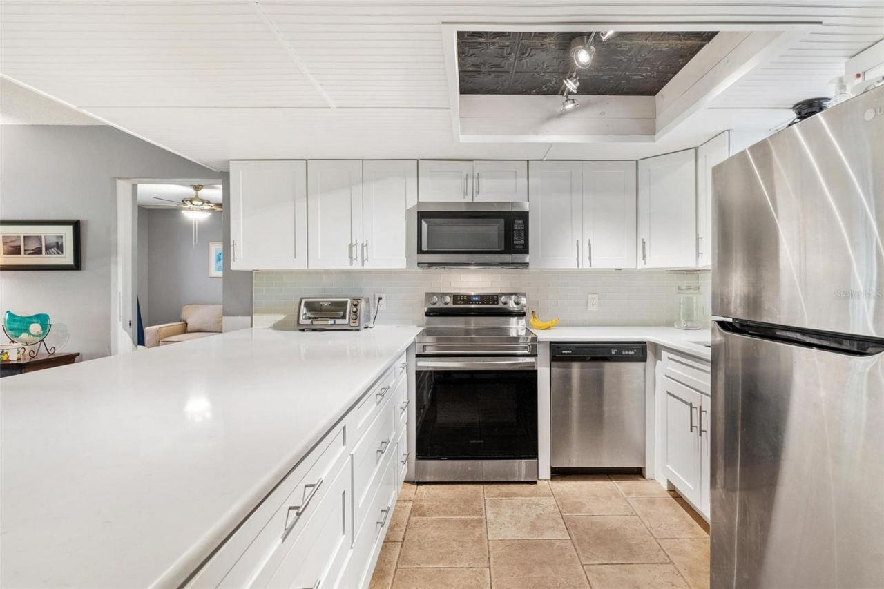 4300 Baywood Boulevard, Unit B106, Mount Dora, FL 32757 Photo