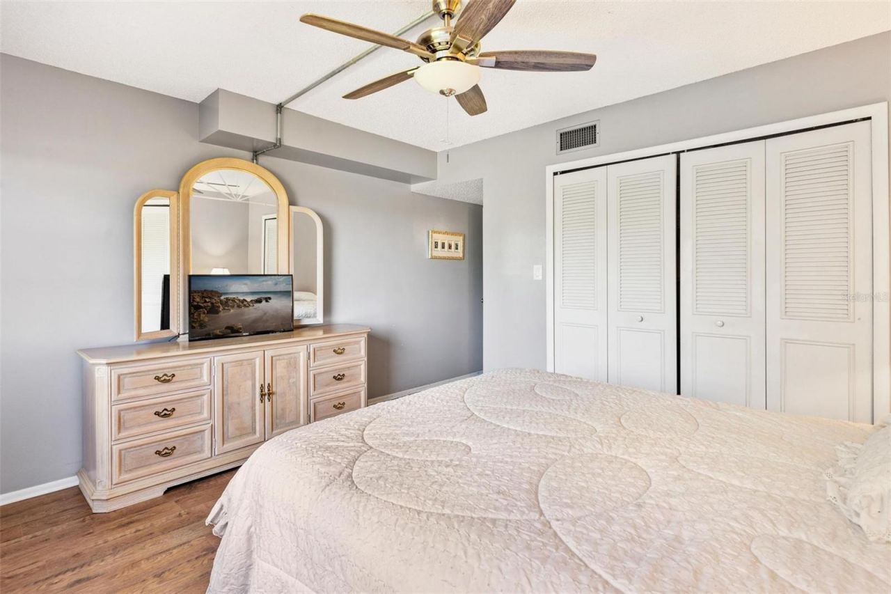 4300 Baywood Boulevard, Unit B106, Mount Dora, FL 32757 Photo