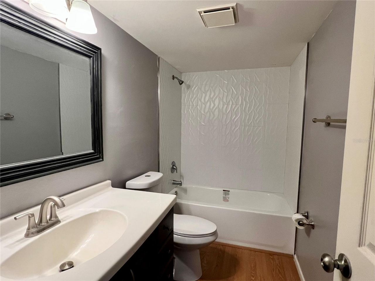 4300 Baywood Boulevard, Unit B106, Mount Dora, FL 32757 Photo