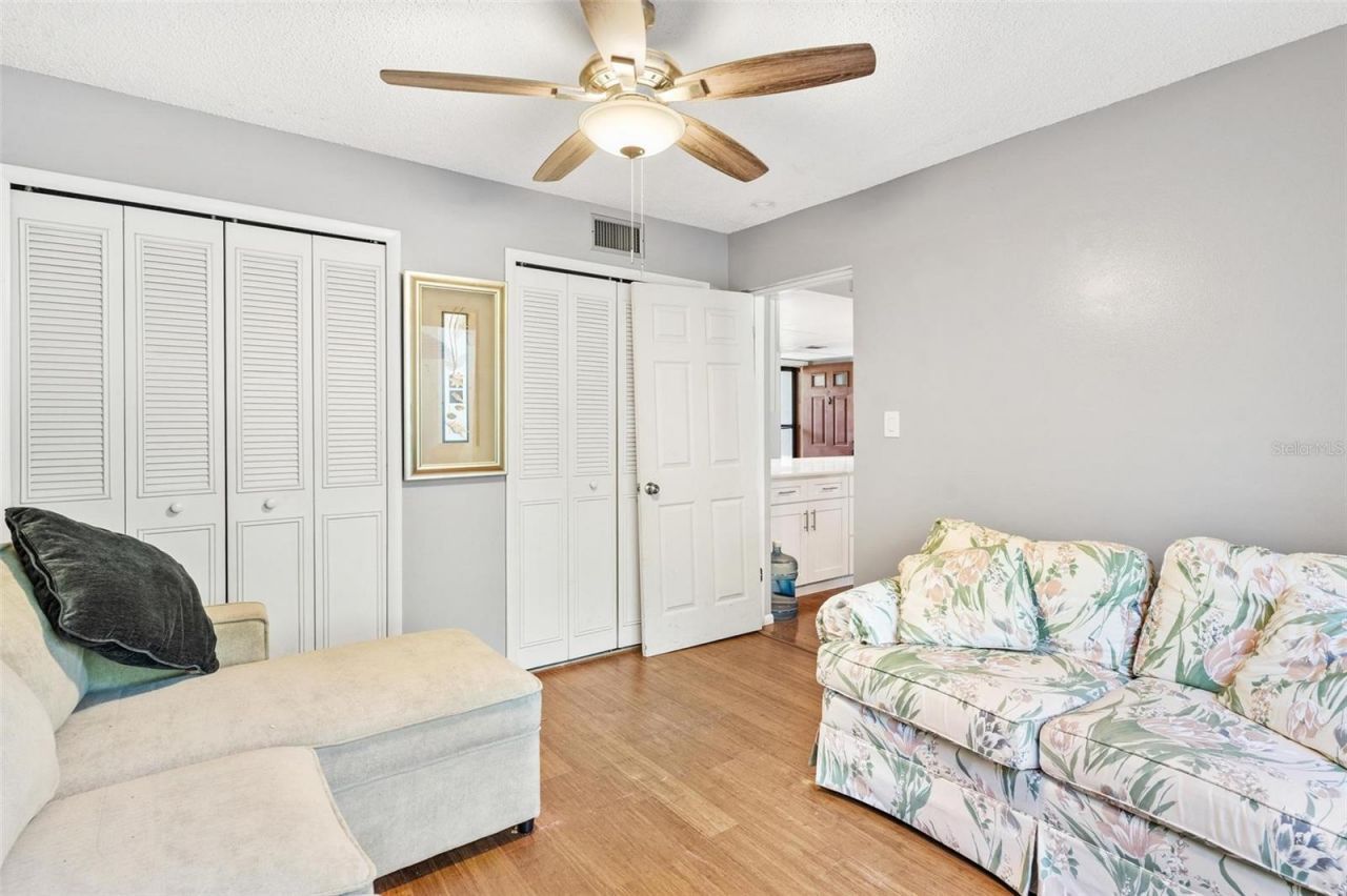 4300 Baywood Boulevard, Unit B106, Mount Dora, FL 32757 Photo
