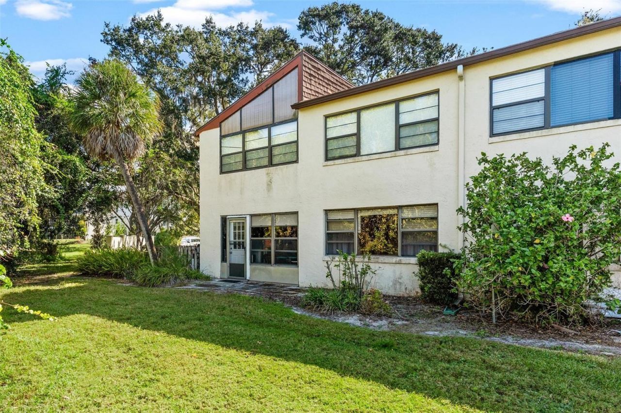 4300 Baywood Boulevard, Unit B106, Mount Dora, FL 32757 Photo
