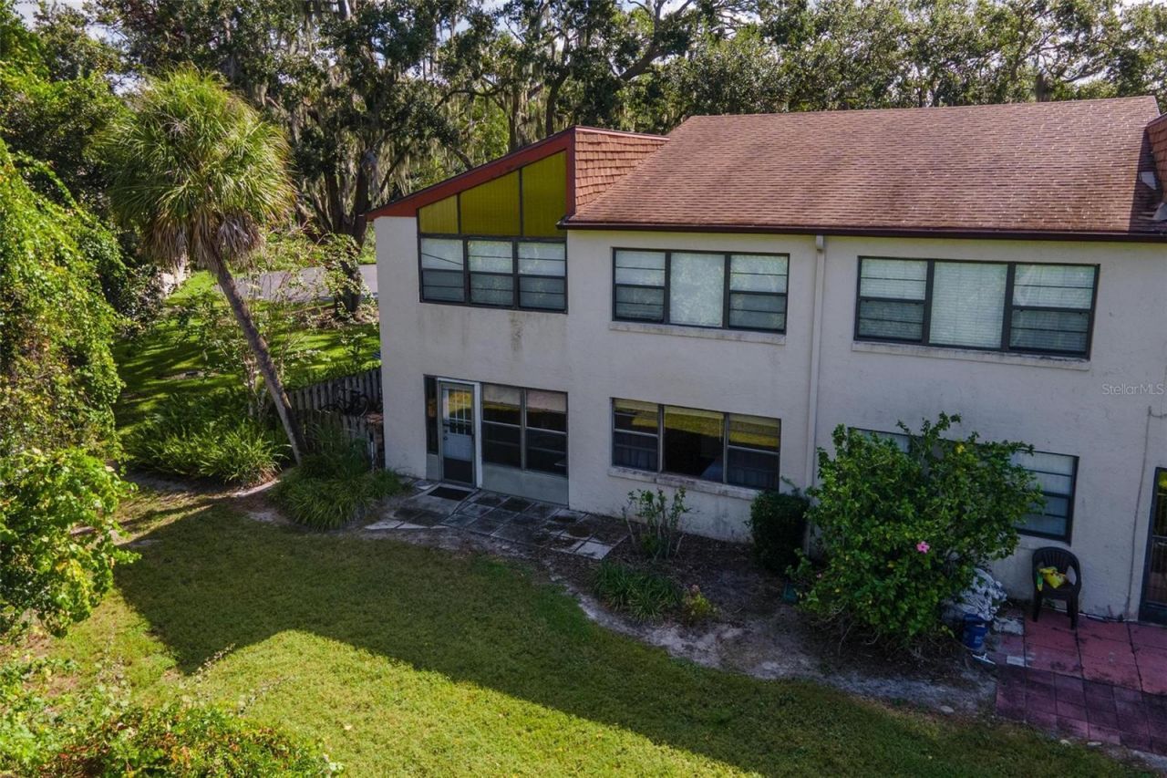 4300 Baywood Boulevard, Unit B106, Mount Dora, FL 32757 Photo