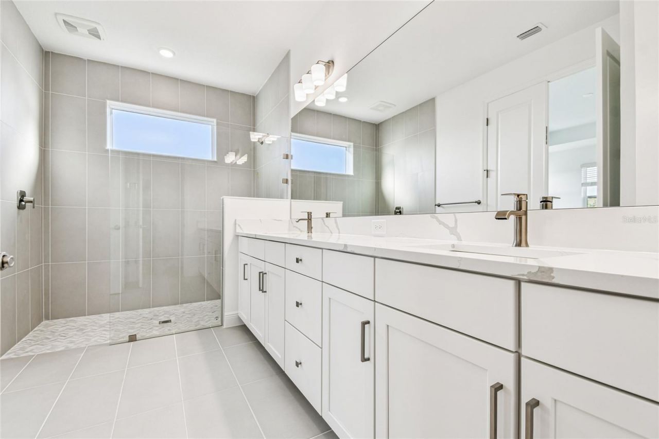 3674 142nd Terrace E, Parrish, FL 34219 Photo