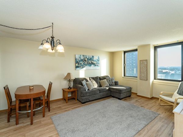 220 Broadway Avenue S, Unit 1112, Rochester, MN 55904