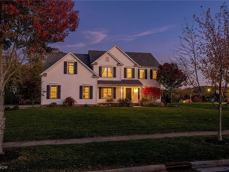 635 Prestige Woods Boulevard, Aurora, OH 44202 Photo 1