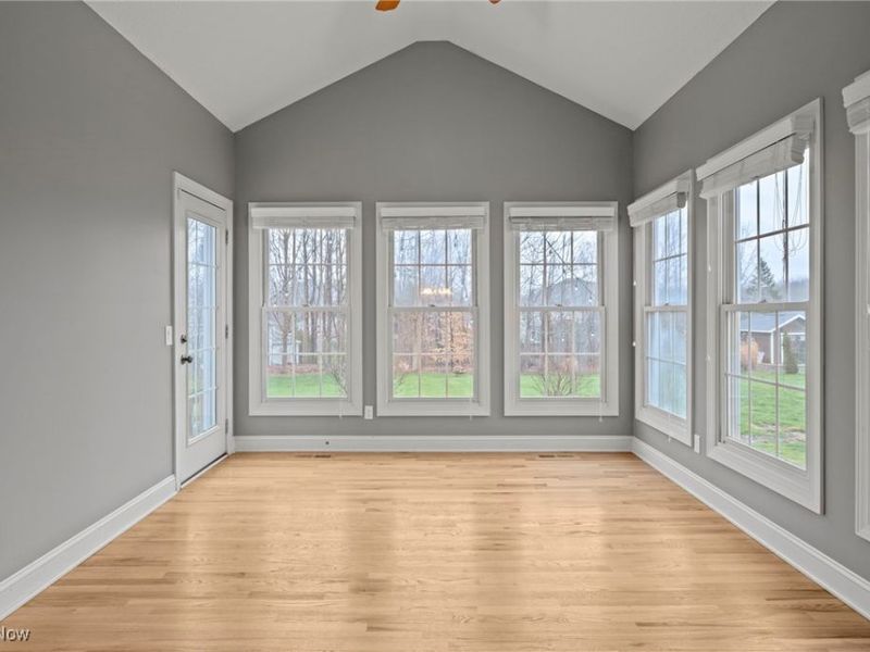 635 Prestige Woods Boulevard, Aurora, OH 44202 Photo 14