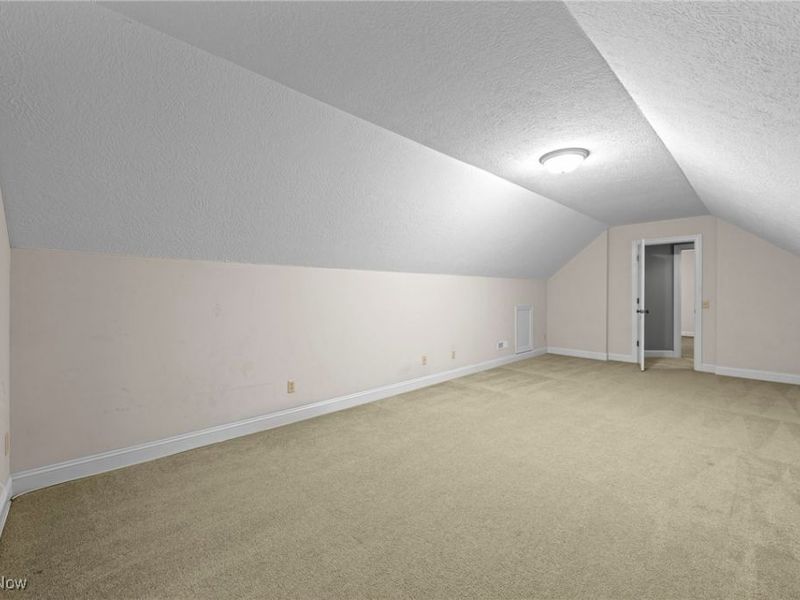 635 Prestige Woods Boulevard, Aurora, OH 44202 Photo 30