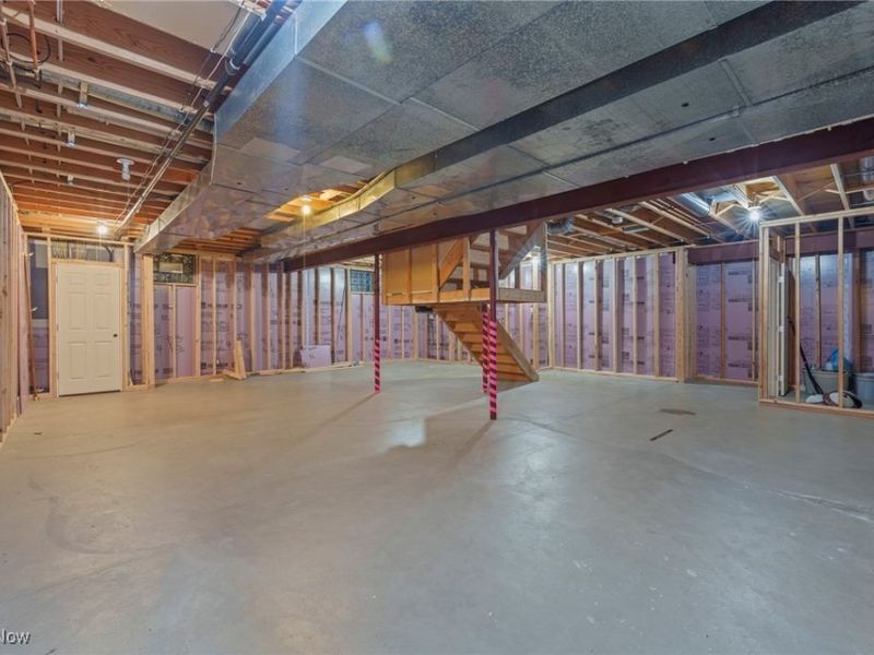 635 Prestige Woods Boulevard, Aurora, OH 44202 Photo 32