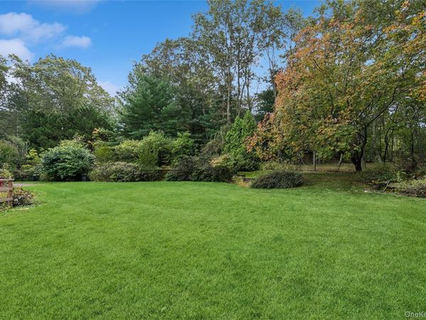 17 Downer Place, Sag Harbor, NY 11963