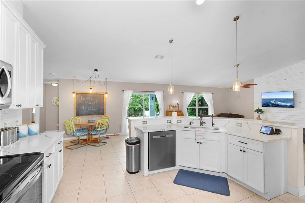 1925 Sylvester Lane, Port Saint Lucie, FL 34984 Photo