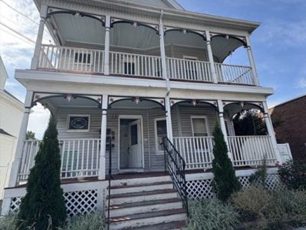 211 Elm, Everett, MA 02149