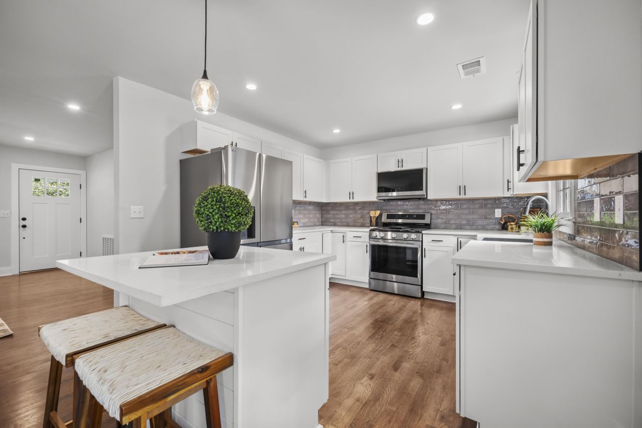 113 Germantown Road Photo 10