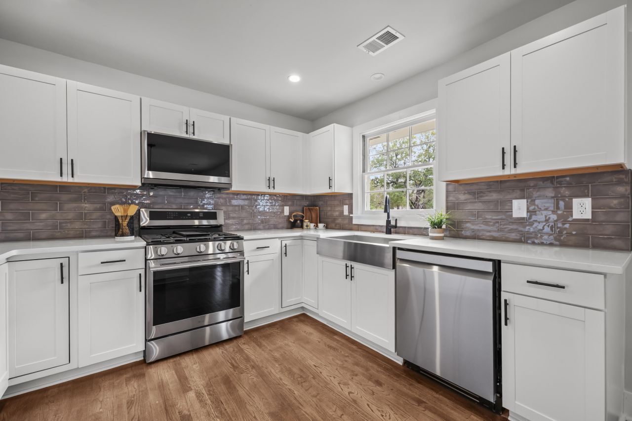 113 Germantown Road Photo 12