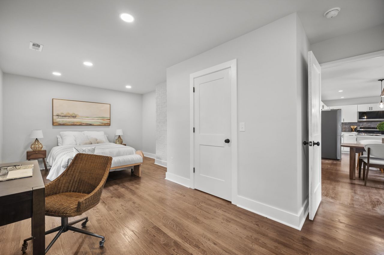 113 Germantown Road Photo 17