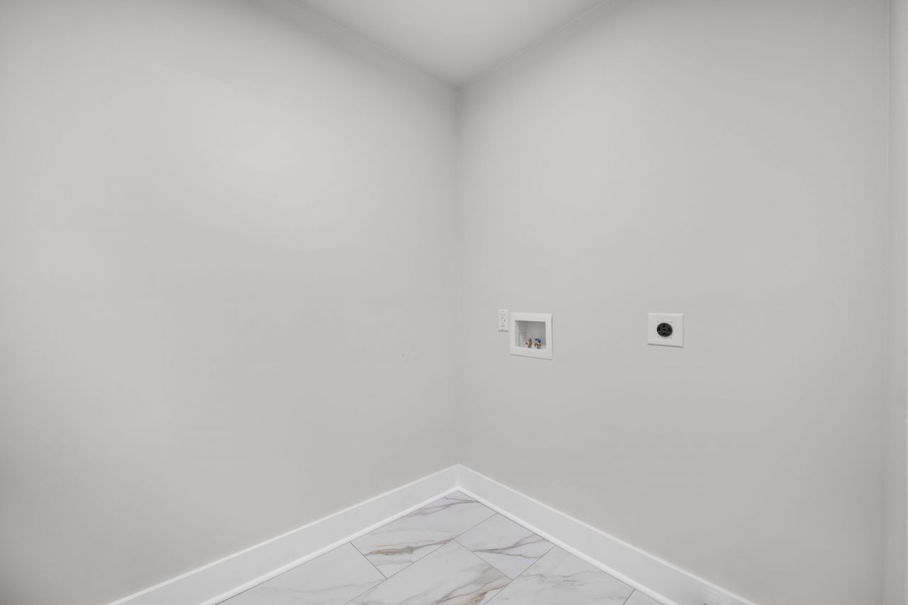 113 Germantown Road Photo 22