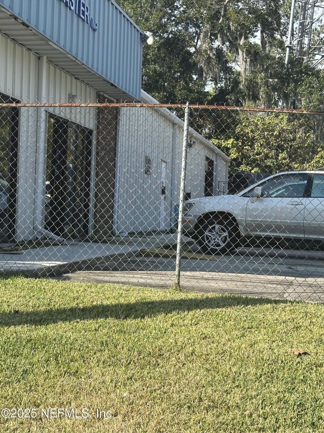 1828 Foster Drive, Jacksonville, FL 32216 Photo