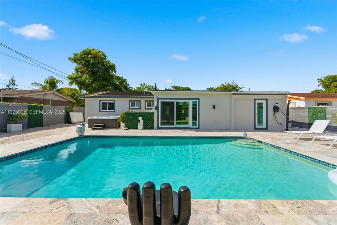 251 N 71st Ave, Unit 251, Hollywood, FL 33024 Photo