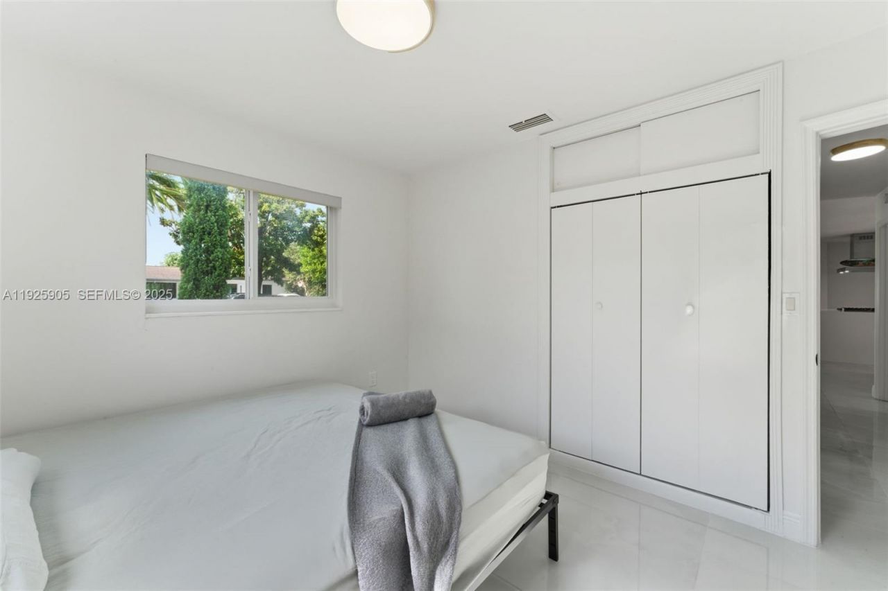 251 N 71st Ave, Unit 251, Hollywood, FL 33024 Photo