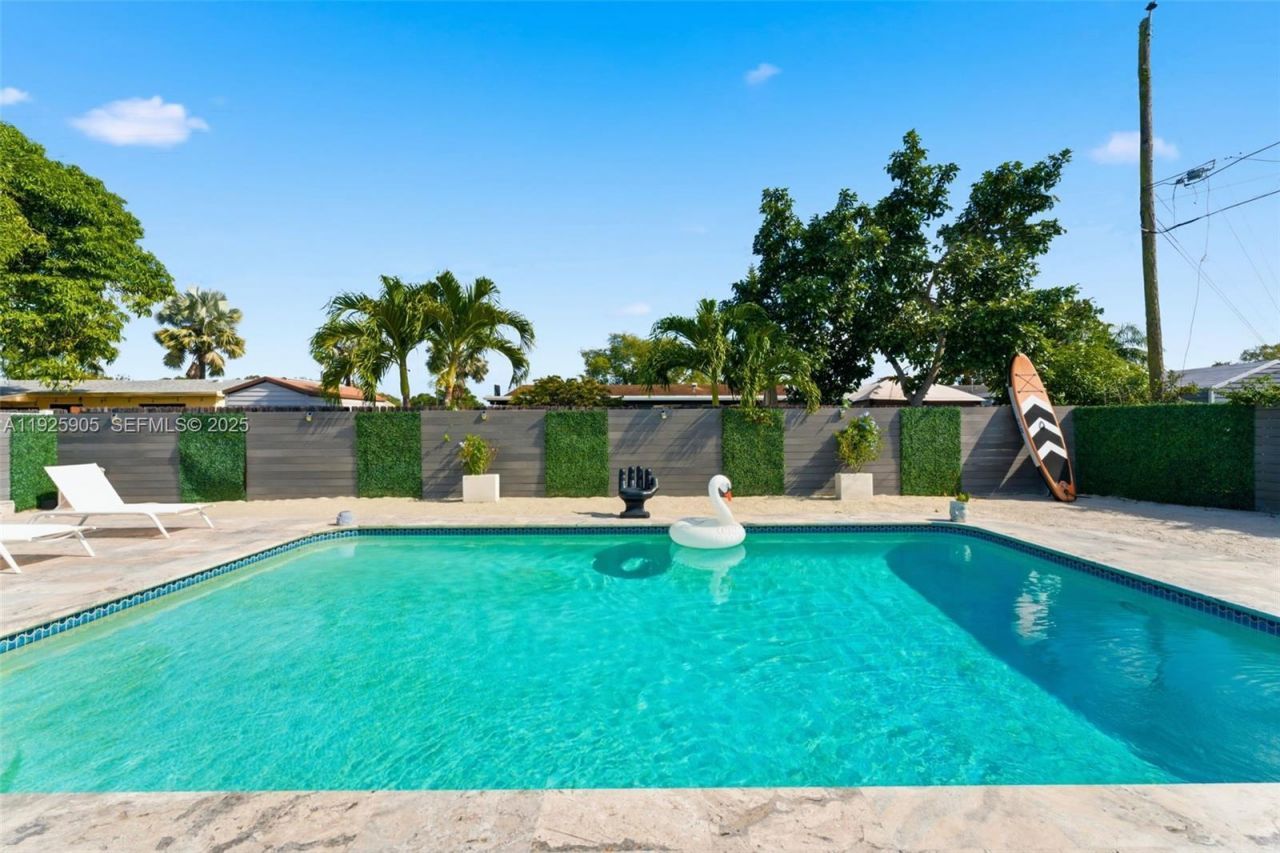 251 N 71st Ave, Unit 251, Hollywood, FL 33024 Photo