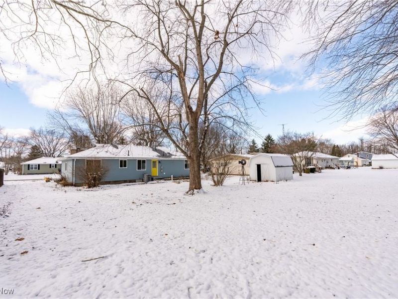 306 Ranowsky Court N, East Canton, OH 44730 Photo 7