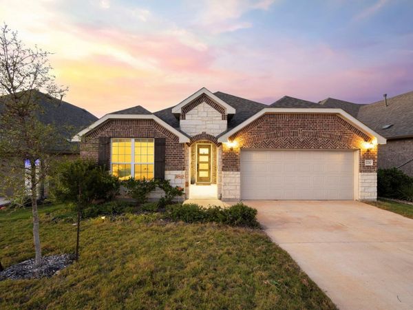 2210 Steerhead TRL, New Braunfels, TX 78132