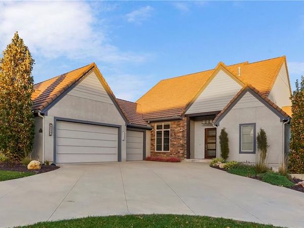 14945 Chadwick Street, Overland Park, KS 66224