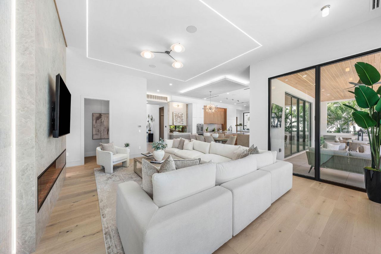 2240 Date Palm Road, Boca Raton, FL 33432 Photo