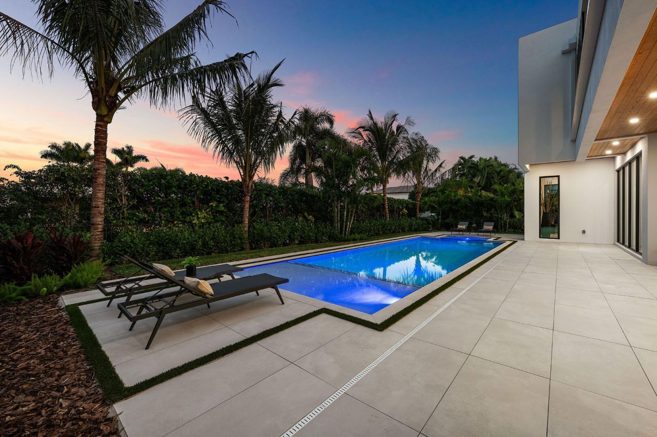 2240 Date Palm Road, Boca Raton, FL 33432 Photo