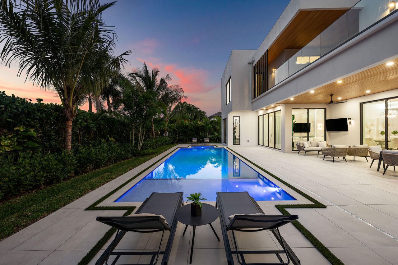 2240 Date Palm Road, Boca Raton, FL 33432 Photo