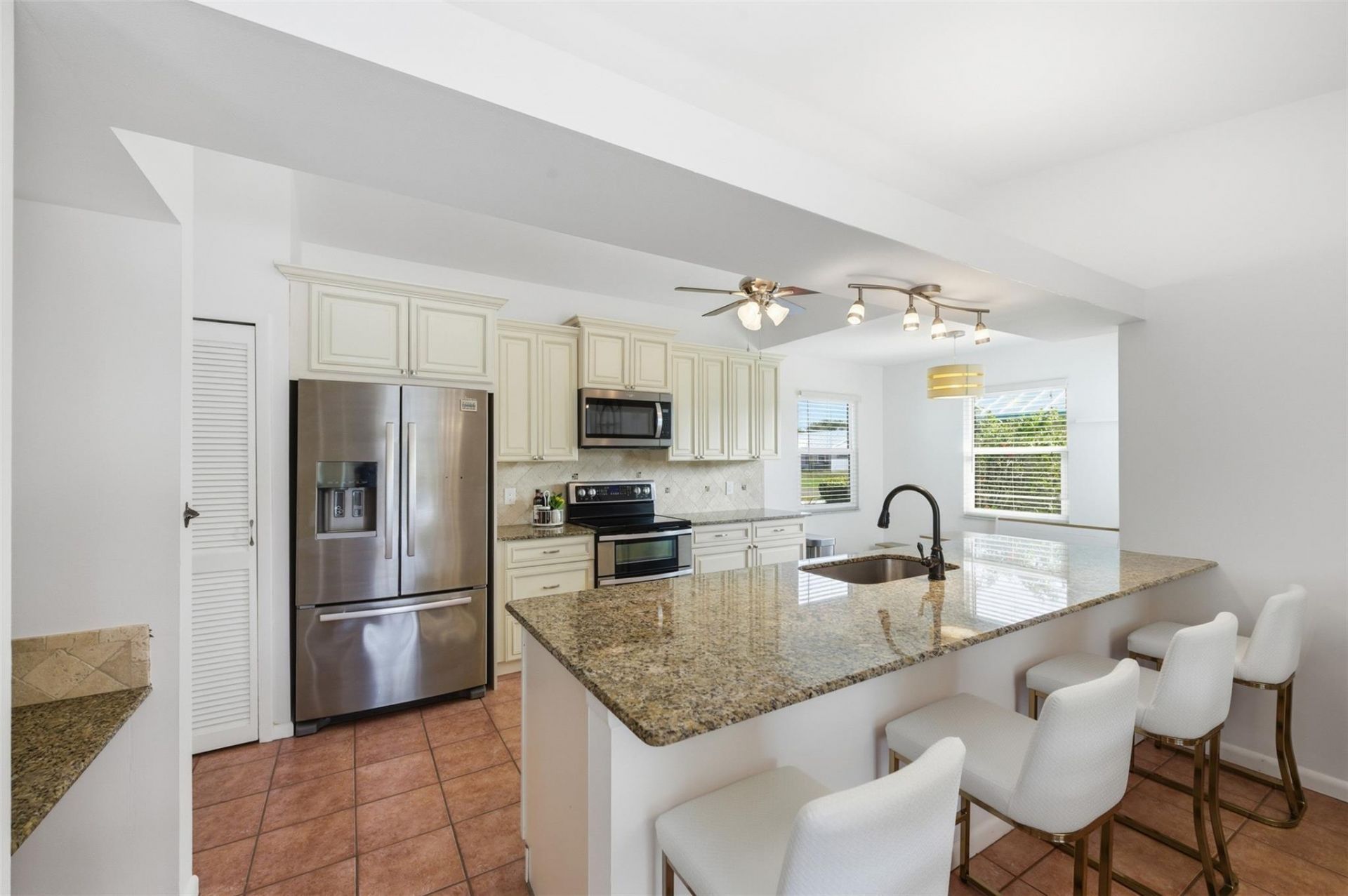 2360 SE Bordeaux Ct, Port Saint Lucie, FL 34952 Photo