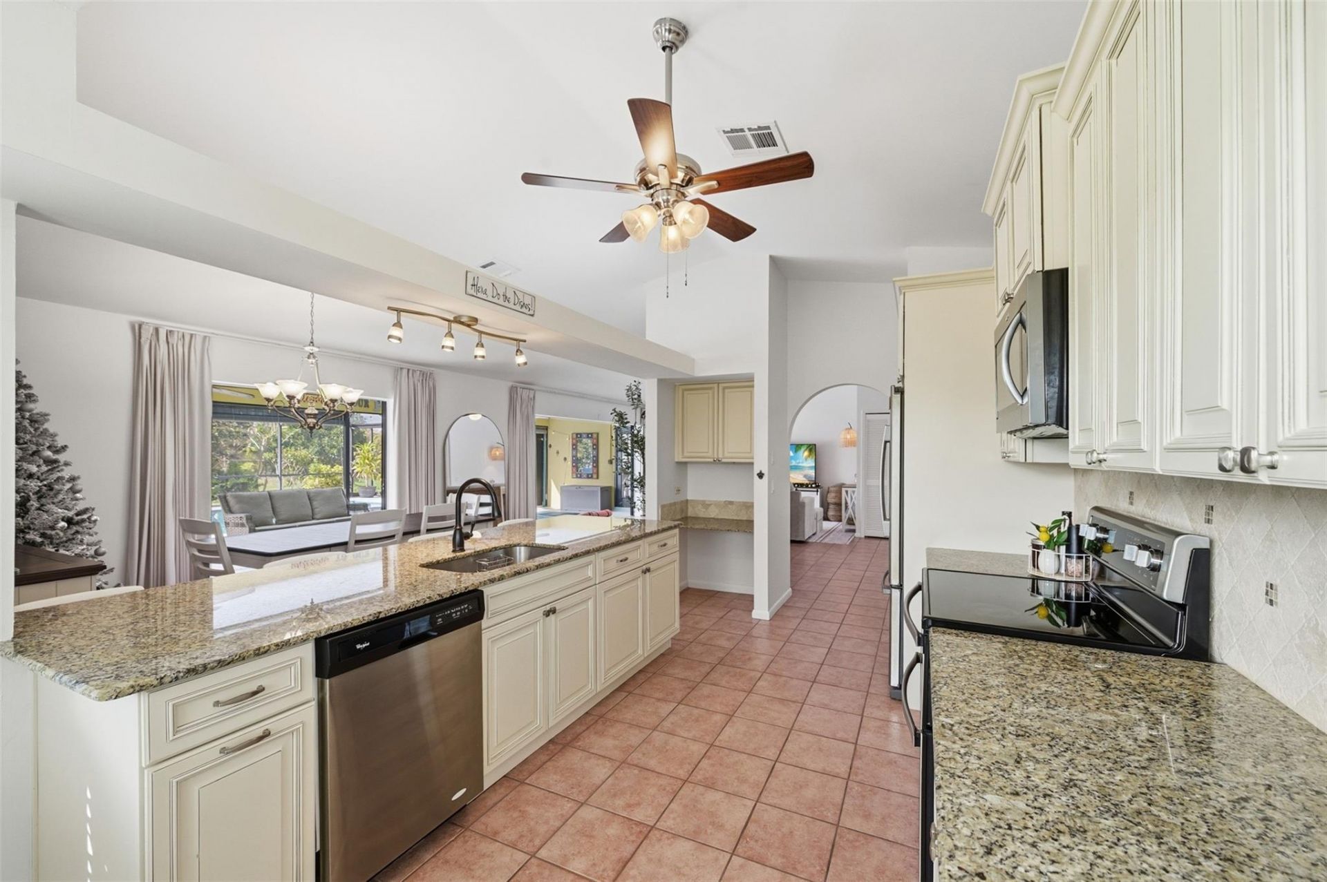 2360 SE Bordeaux Ct, Port Saint Lucie, FL 34952 Photo