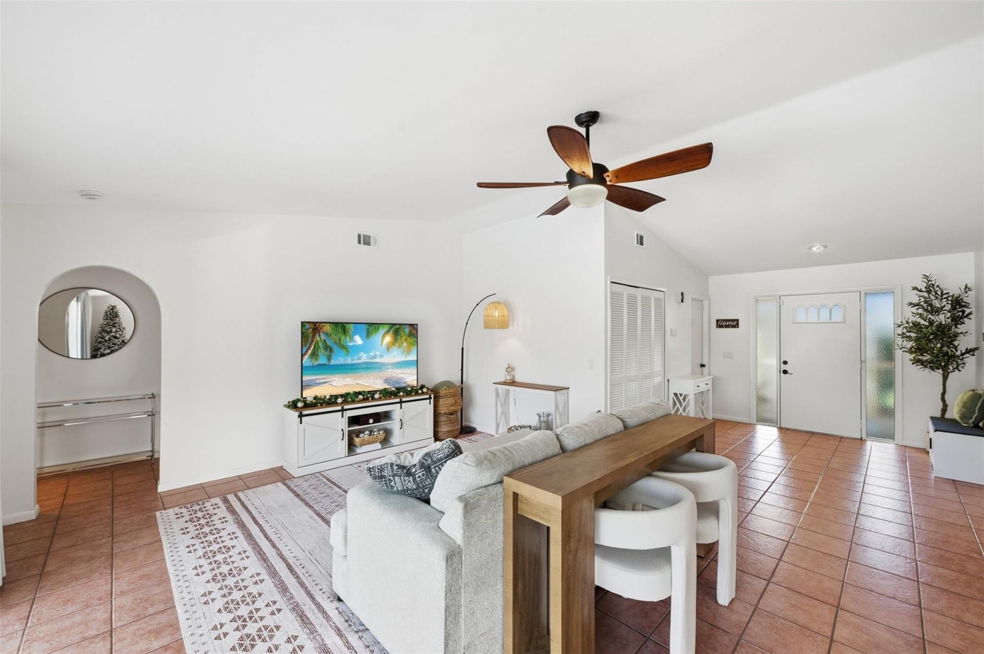 2360 SE Bordeaux Ct, Port Saint Lucie, FL 34952 Photo