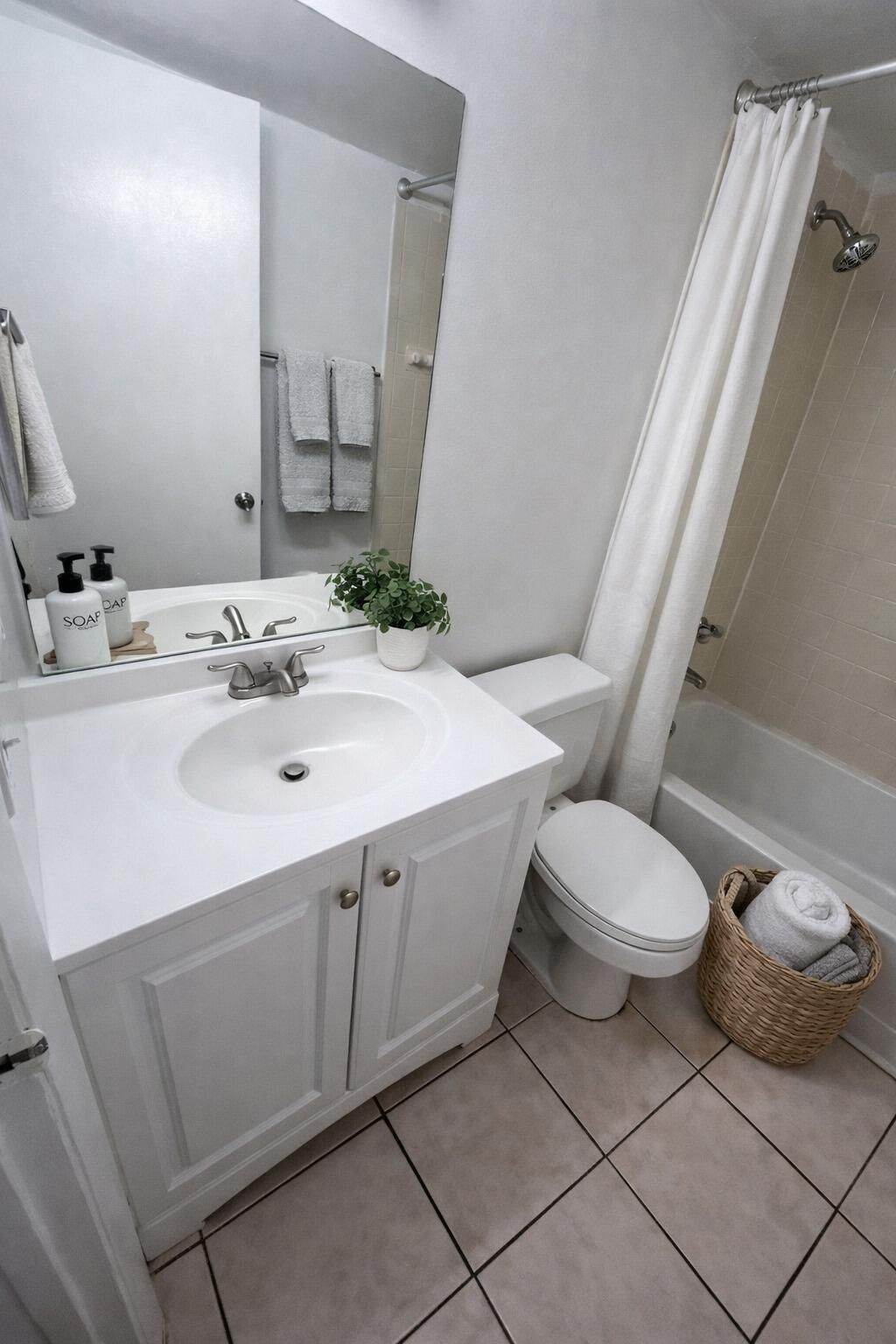 Please Call For Address, Hollywood, FL 33025 Photo