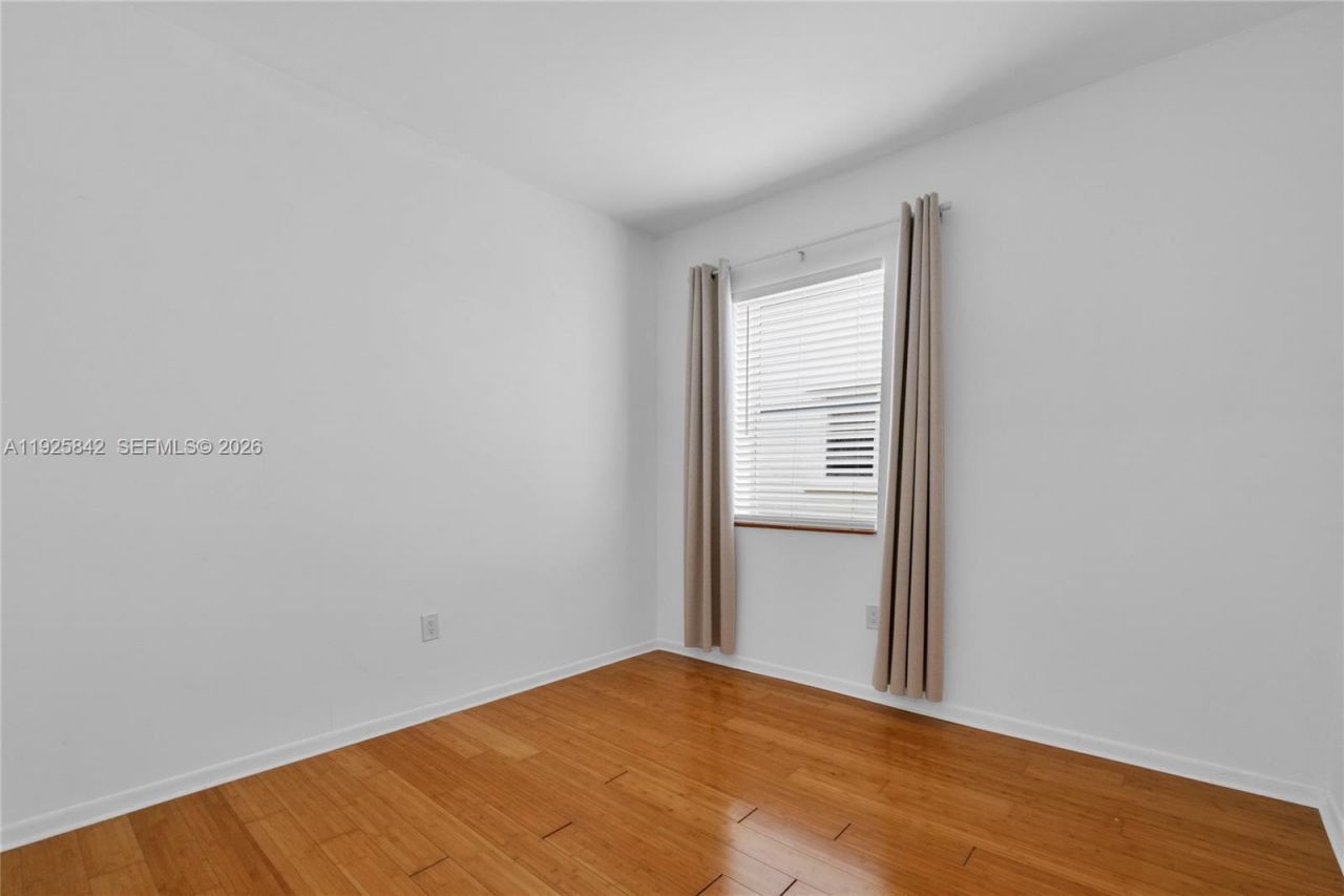 1350 Pennsylvania Ave, Unit 207, Miami Beach, FL 33139 Photo